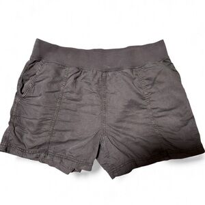 Evereve Faherty Arlie Day Shorts Gray WBC0004 Women's Medium  SKU 15